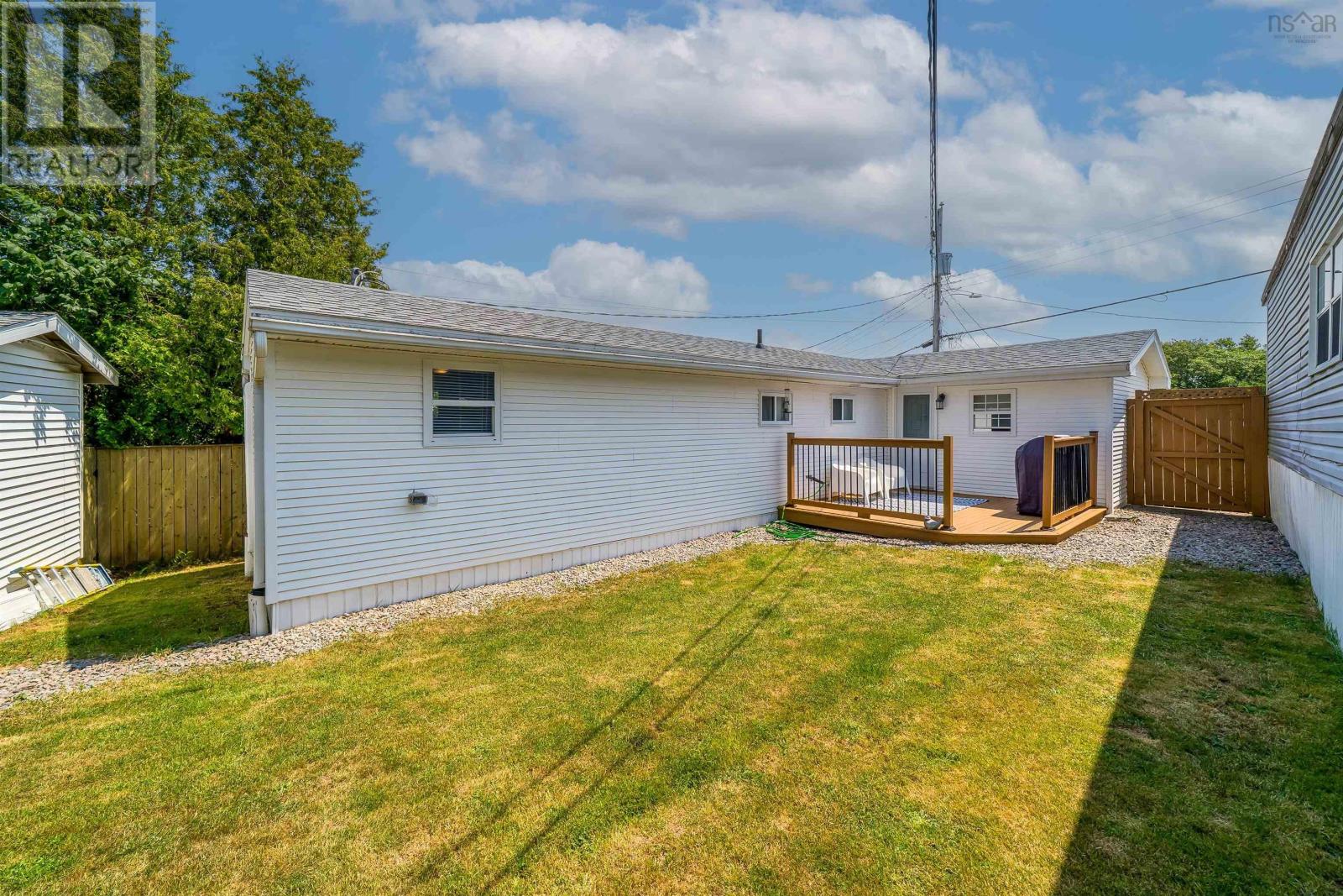 7 Hillside Drive - 13