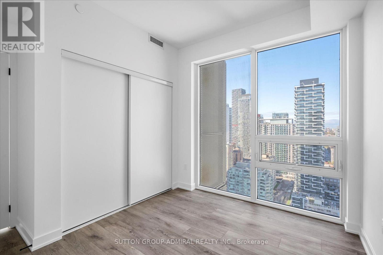 #2902 127 BROADWAY AVENUE - 7