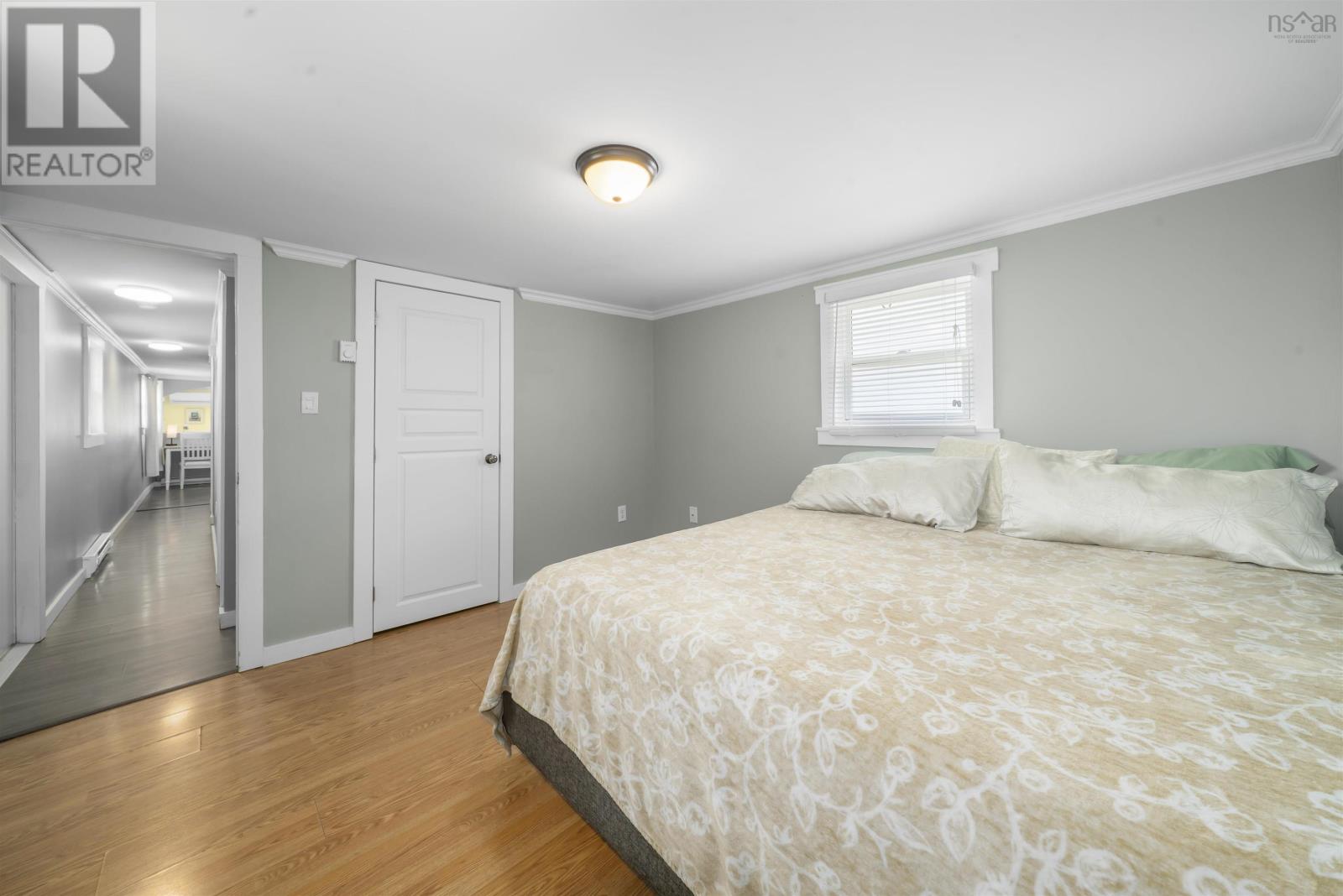 7 Hillside Drive - 44
