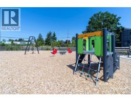 19 4253 Dieppe Rd, Saanich, BC V8X2N2 Photo 38