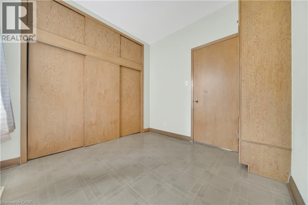 141 SAMUEL Street - 14