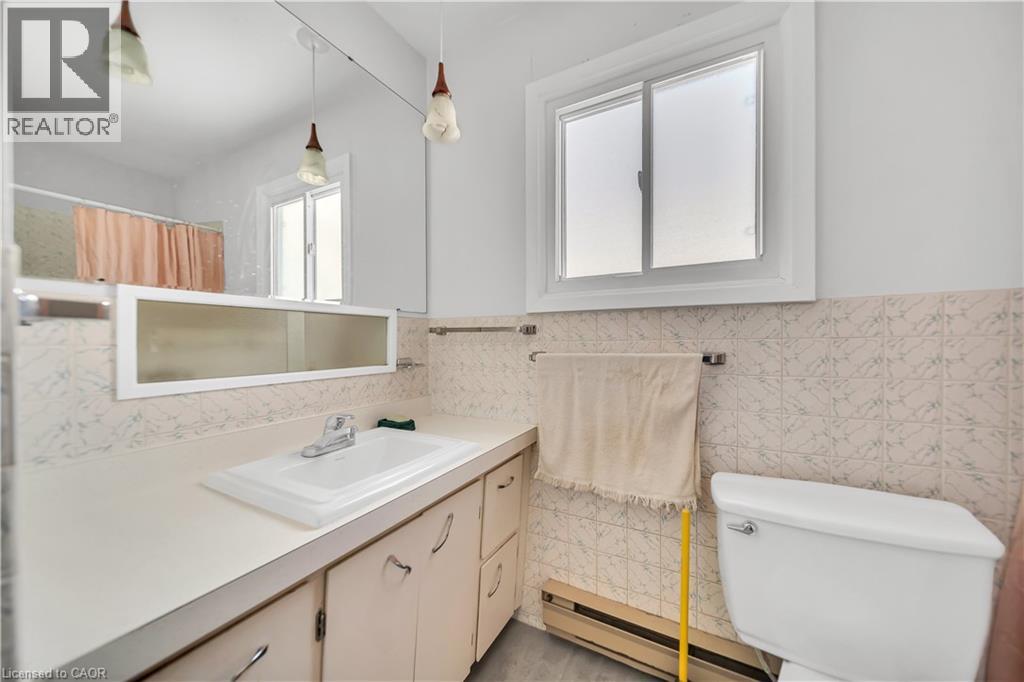 141 SAMUEL Street - 21