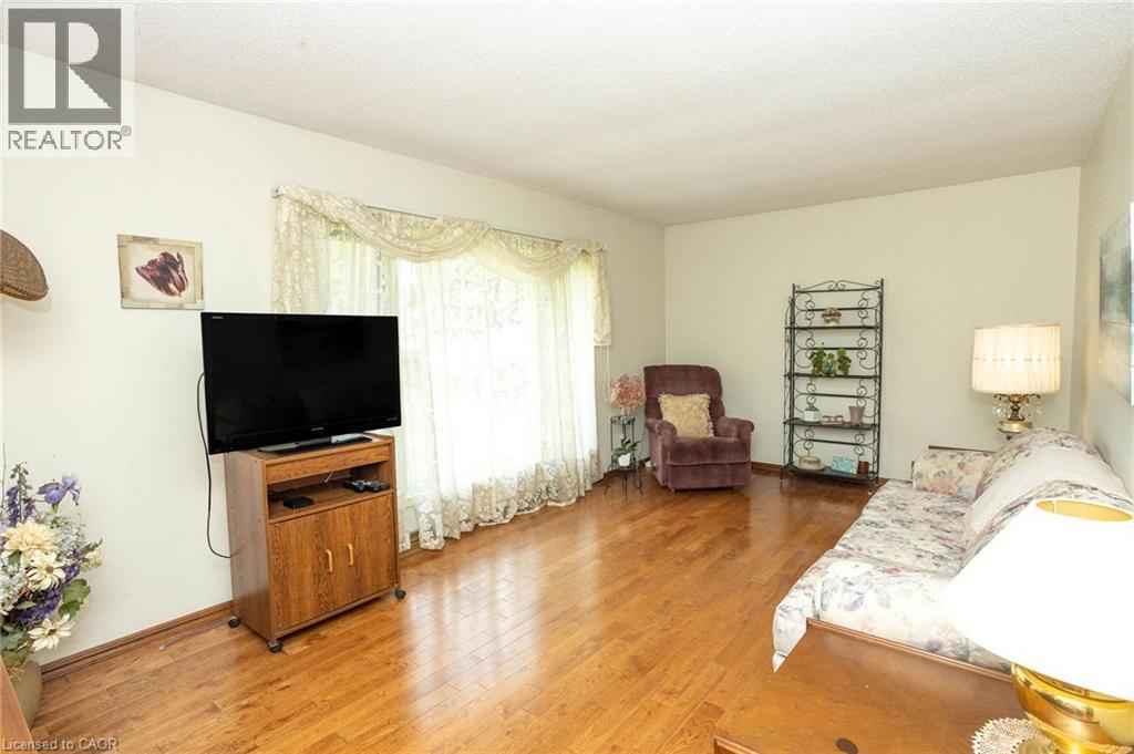 452 POLOJKO Drive - 11