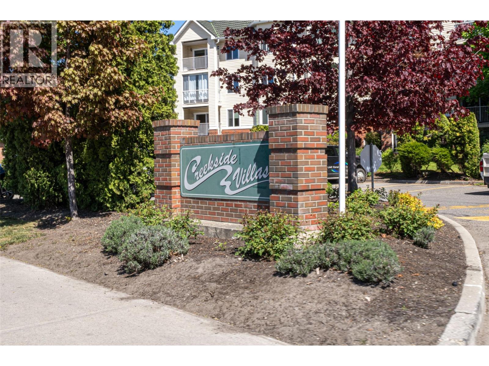 #407 3160 Casorso Road - 40