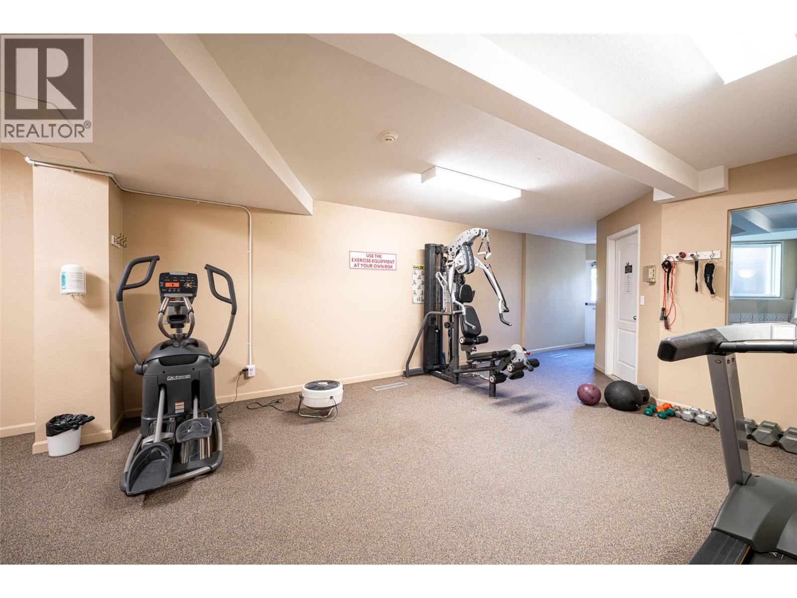 #407 3160 Casorso Road - 26