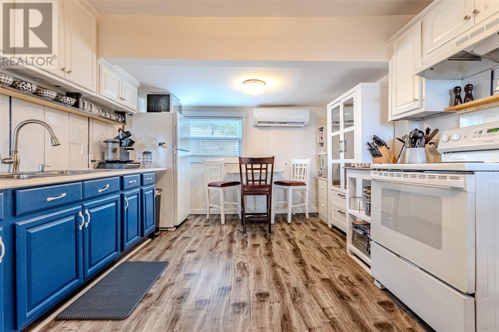 308 Main Road - 8