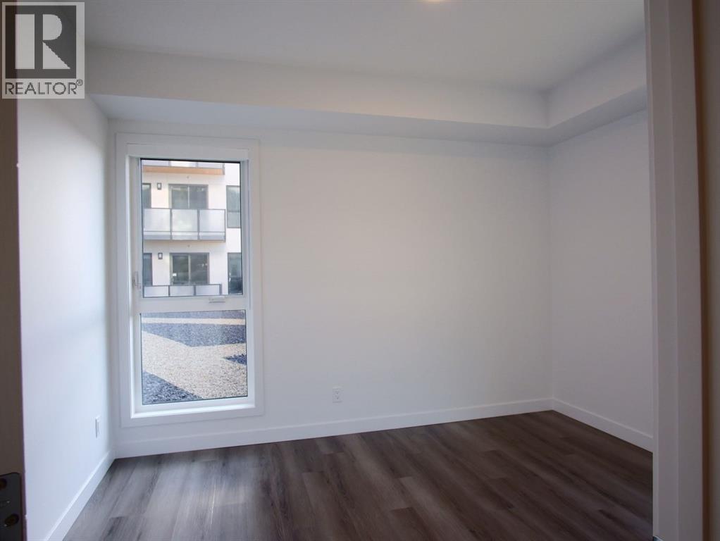 #217 3107 Warren Street - Image 4
