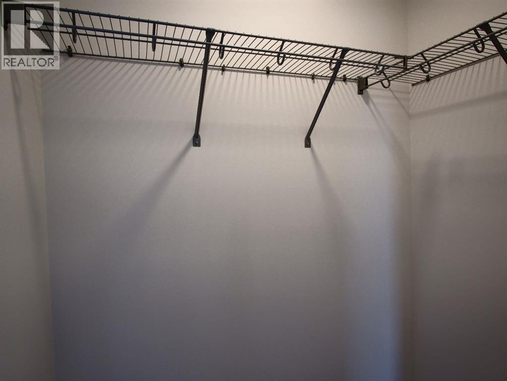 #217 3107 Warren Street - Image 5