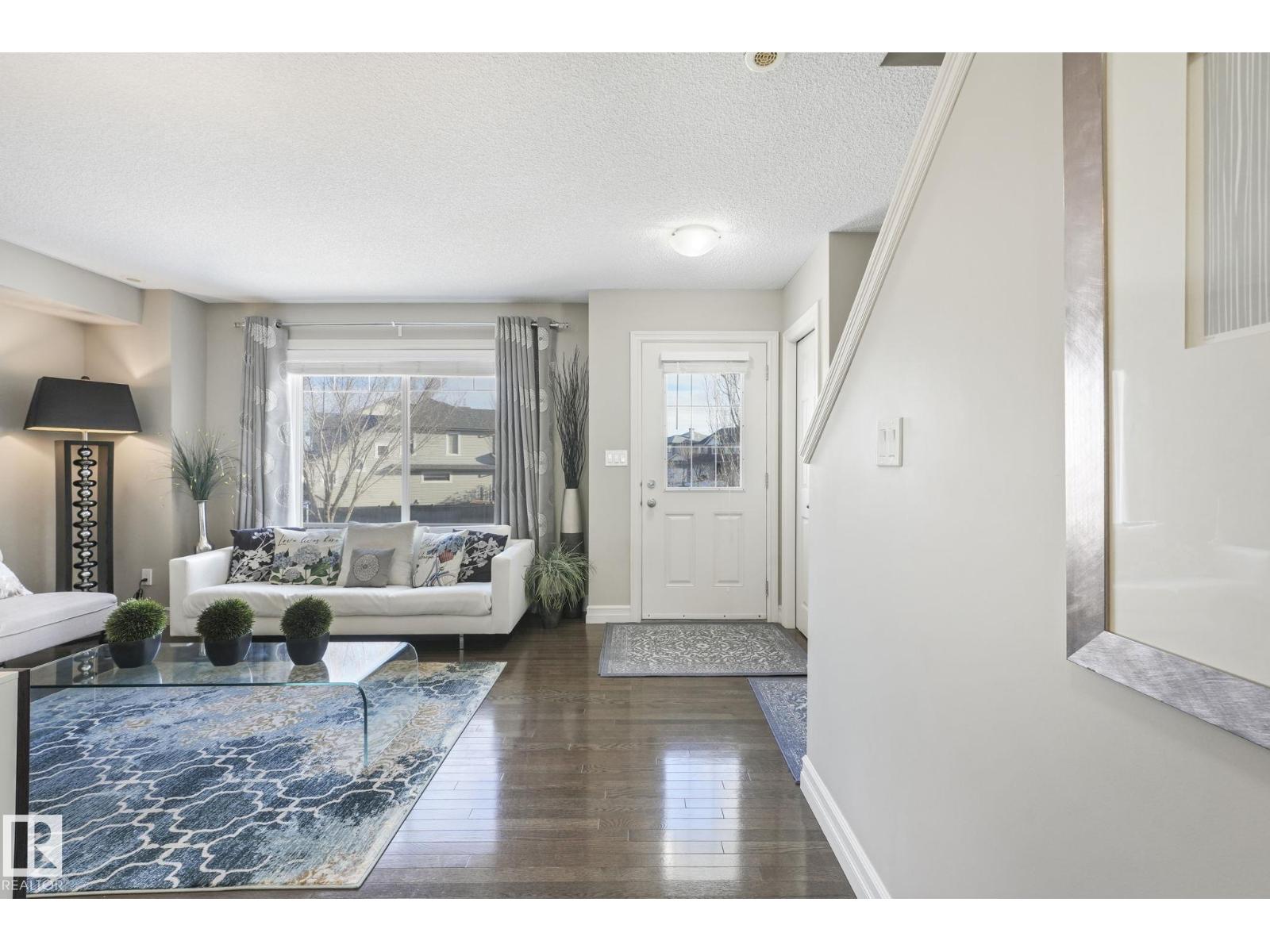 5505 3 AV SW - 8