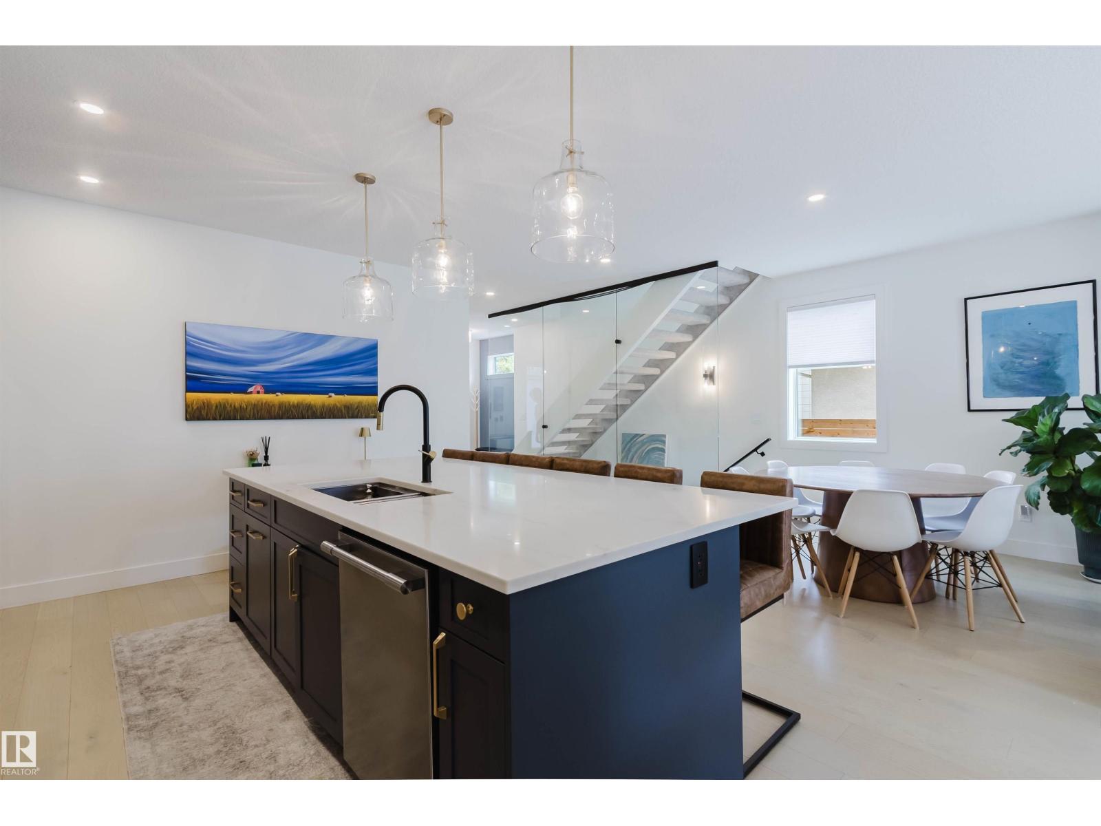 4140 122 ST NW - 12