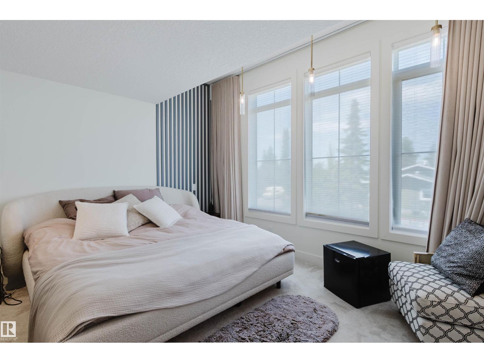 4140 122 ST NW - 26