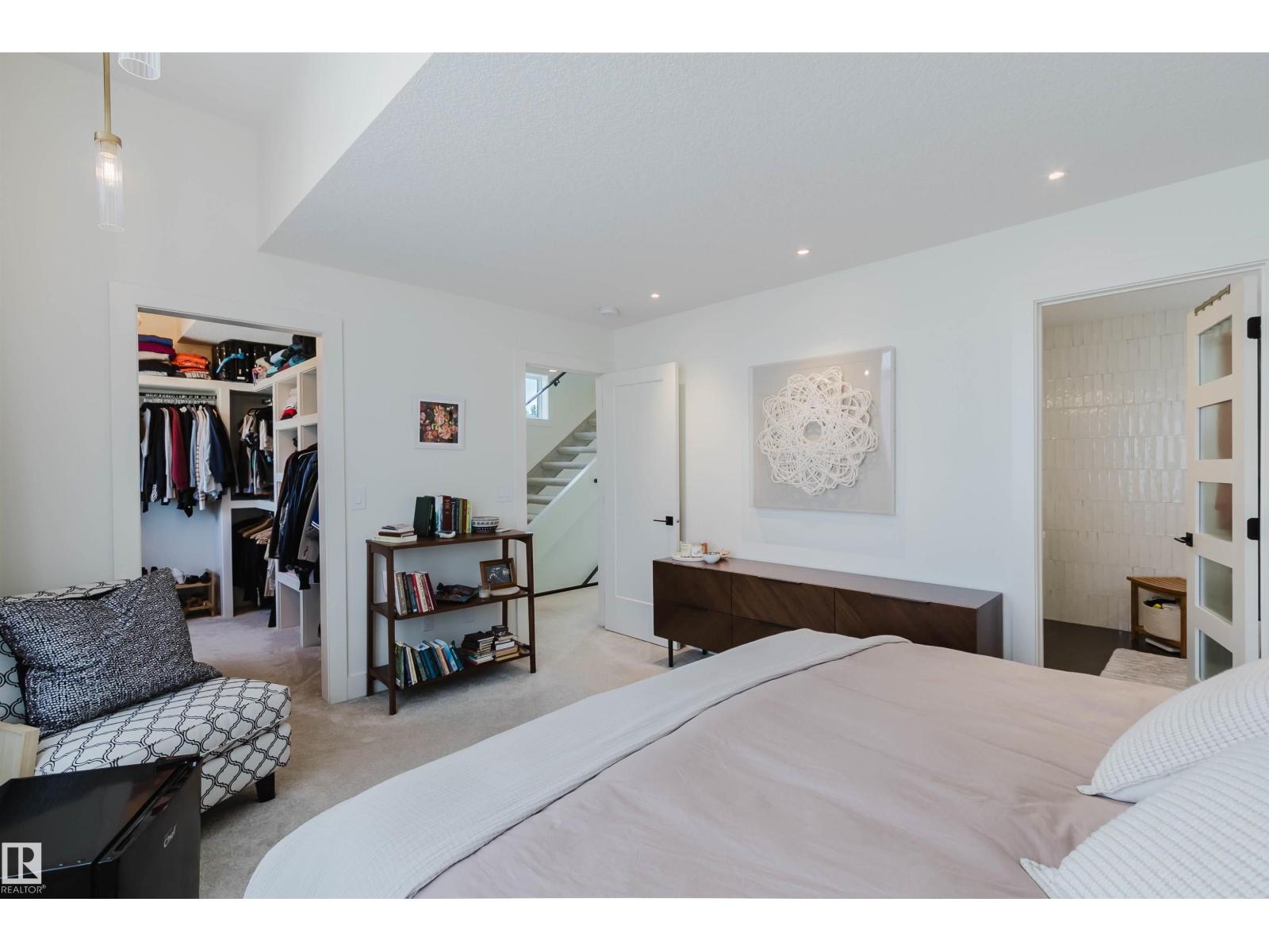 4140 122 ST NW - 29