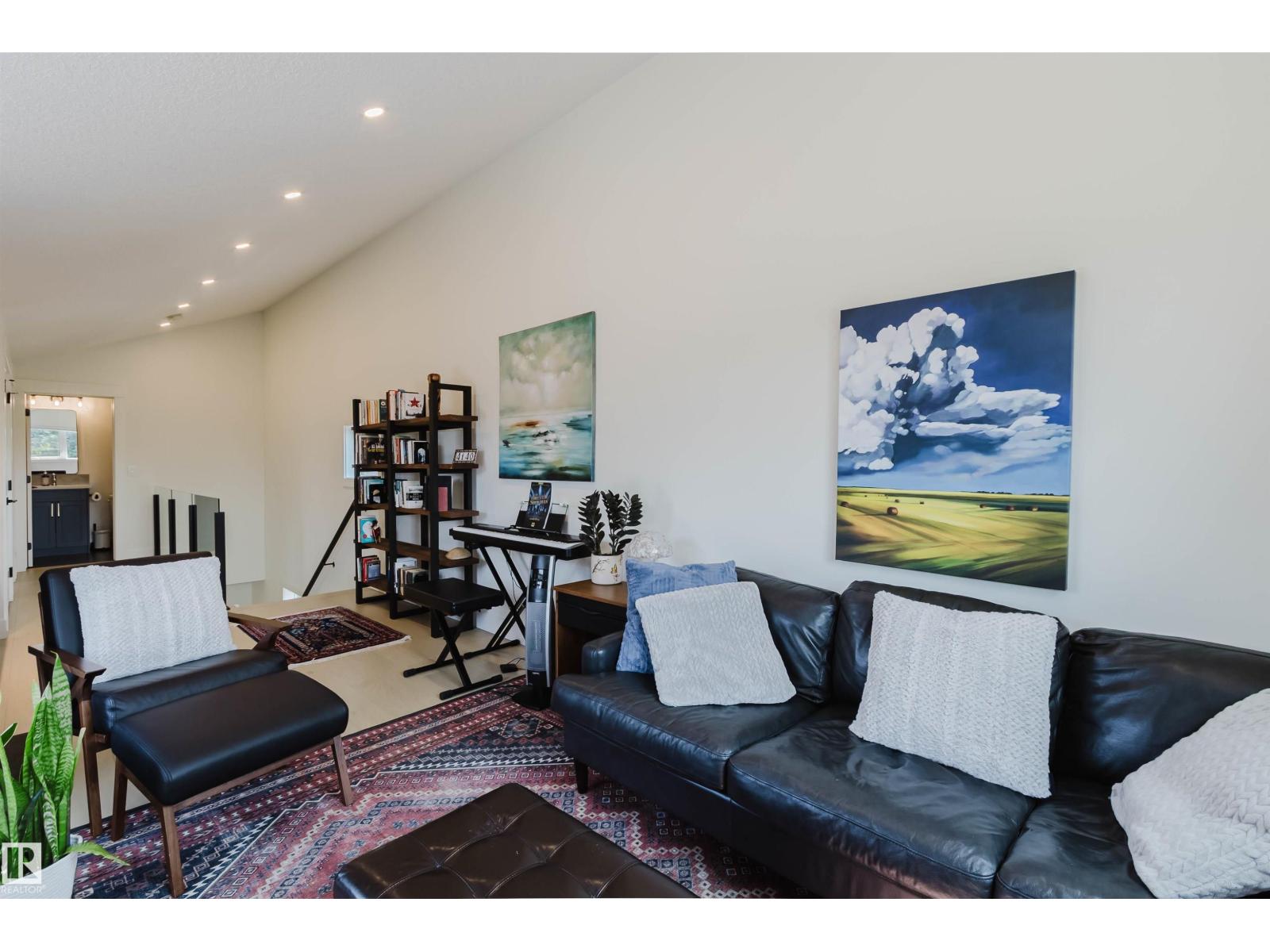 4140 122 ST NW - 42