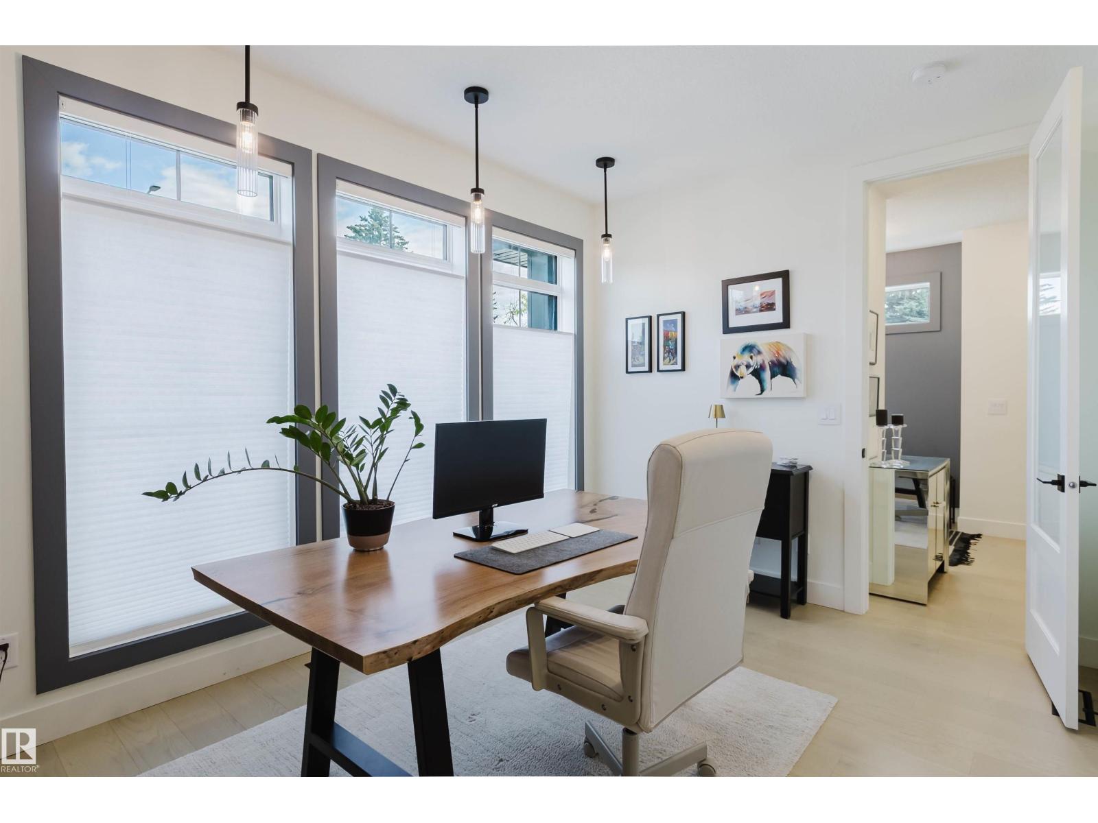 4140 122 ST NW - 7