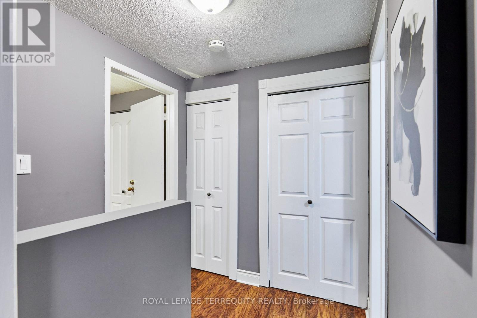 26 FIELD CRESCENT - Image 19