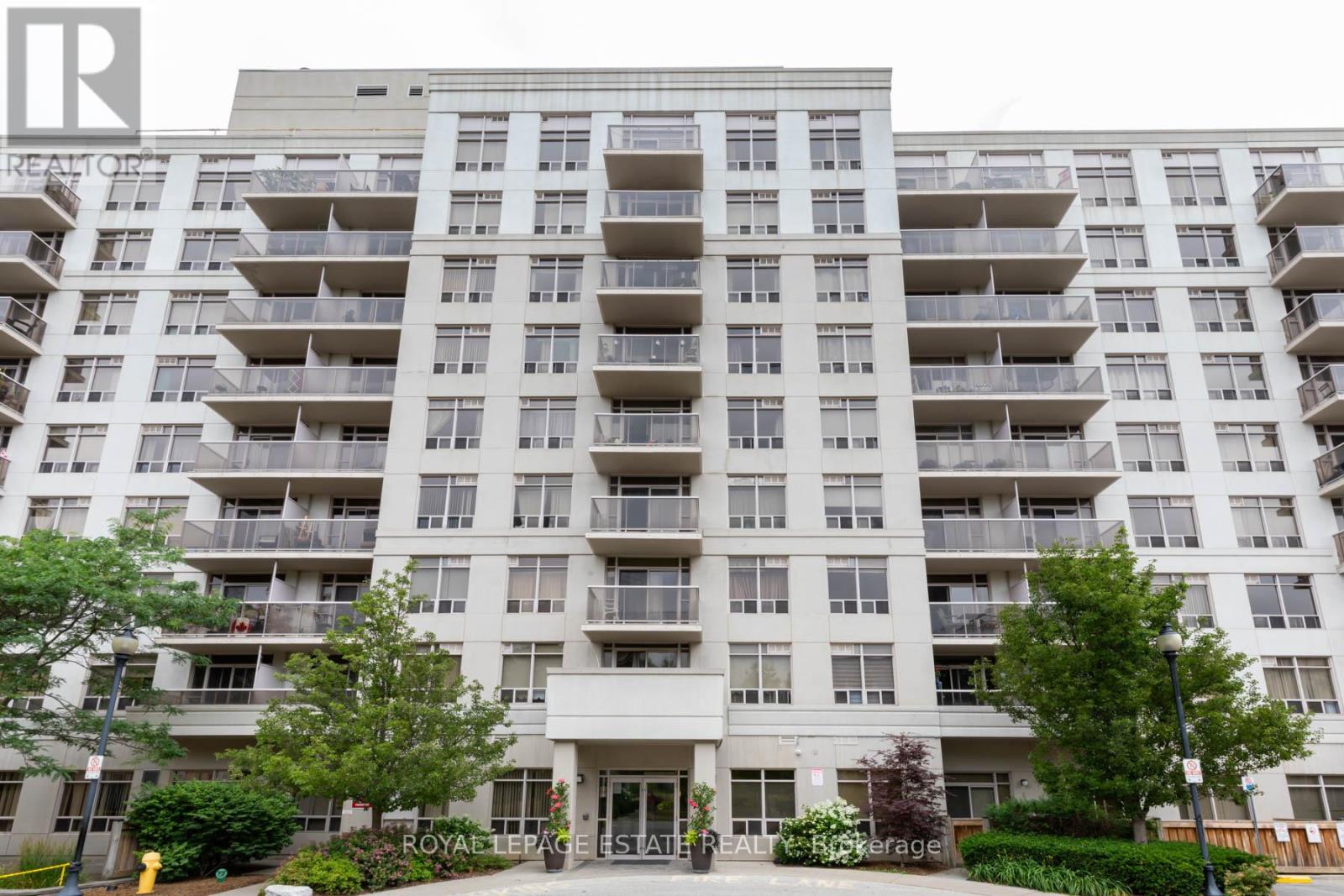 #822 3650 KINGSTON ROAD - 1