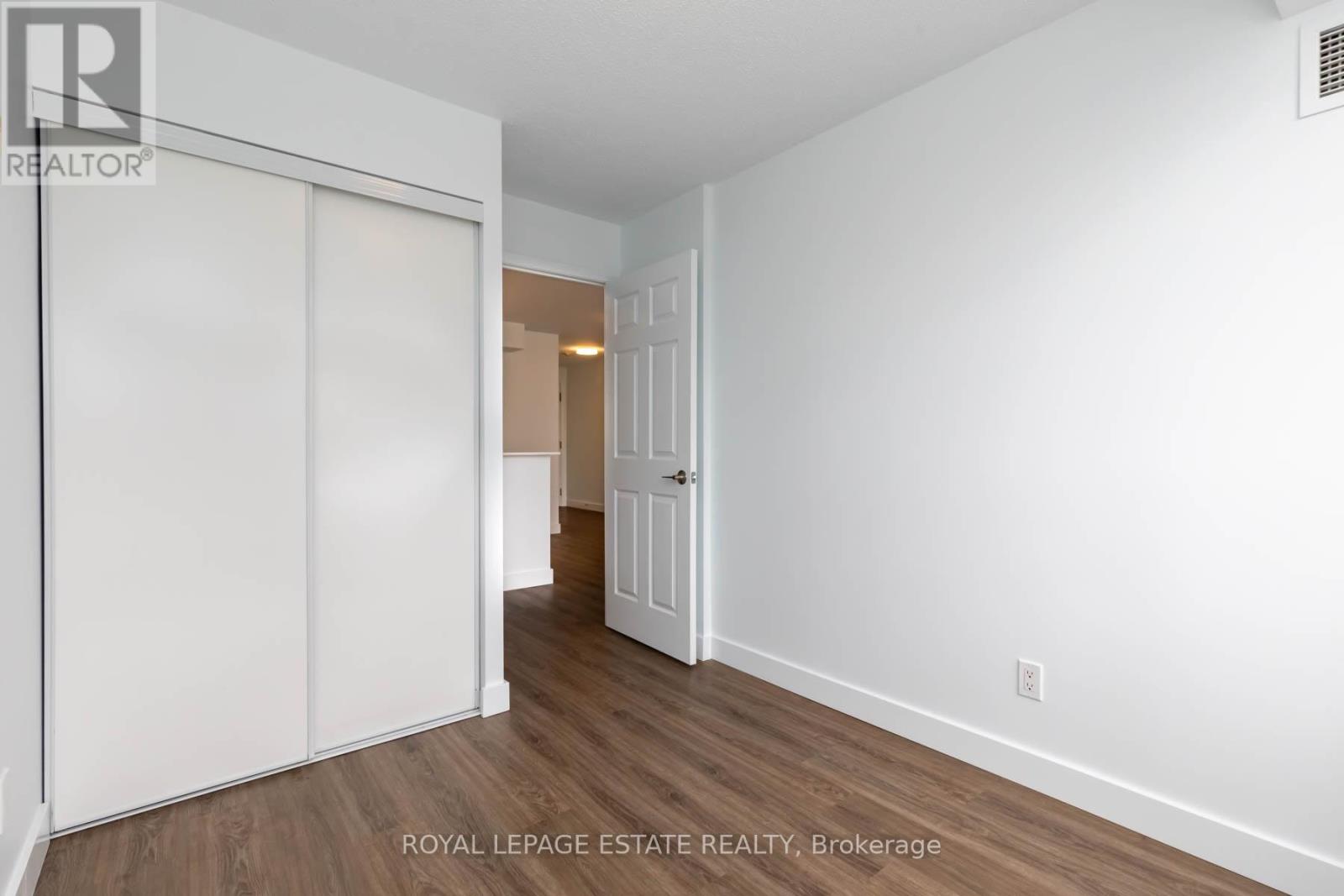 #822 3650 KINGSTON ROAD - 18
