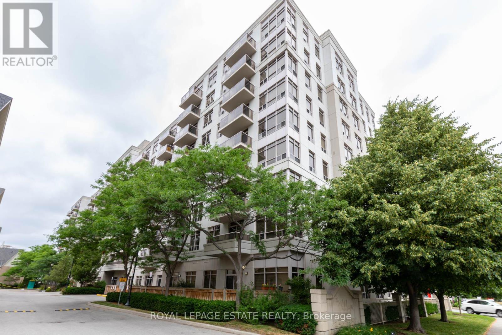 #822 3650 KINGSTON ROAD - 28