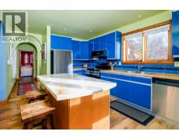 Storage - 2075 Thompson Avenue, Rossland, BC V0G1Y0 Photo 16
