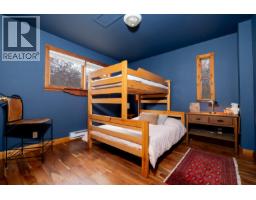 2075 Thompson Avenue, Rossland, BC V0G1Y0 Photo 24