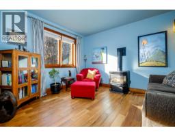 Great room - 2075 Thompson Avenue, Rossland, BC V0G1Y0 Photo 11