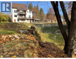 2075 Thompson Avenue, Rossland, BC V0G1Y0 Photo 63