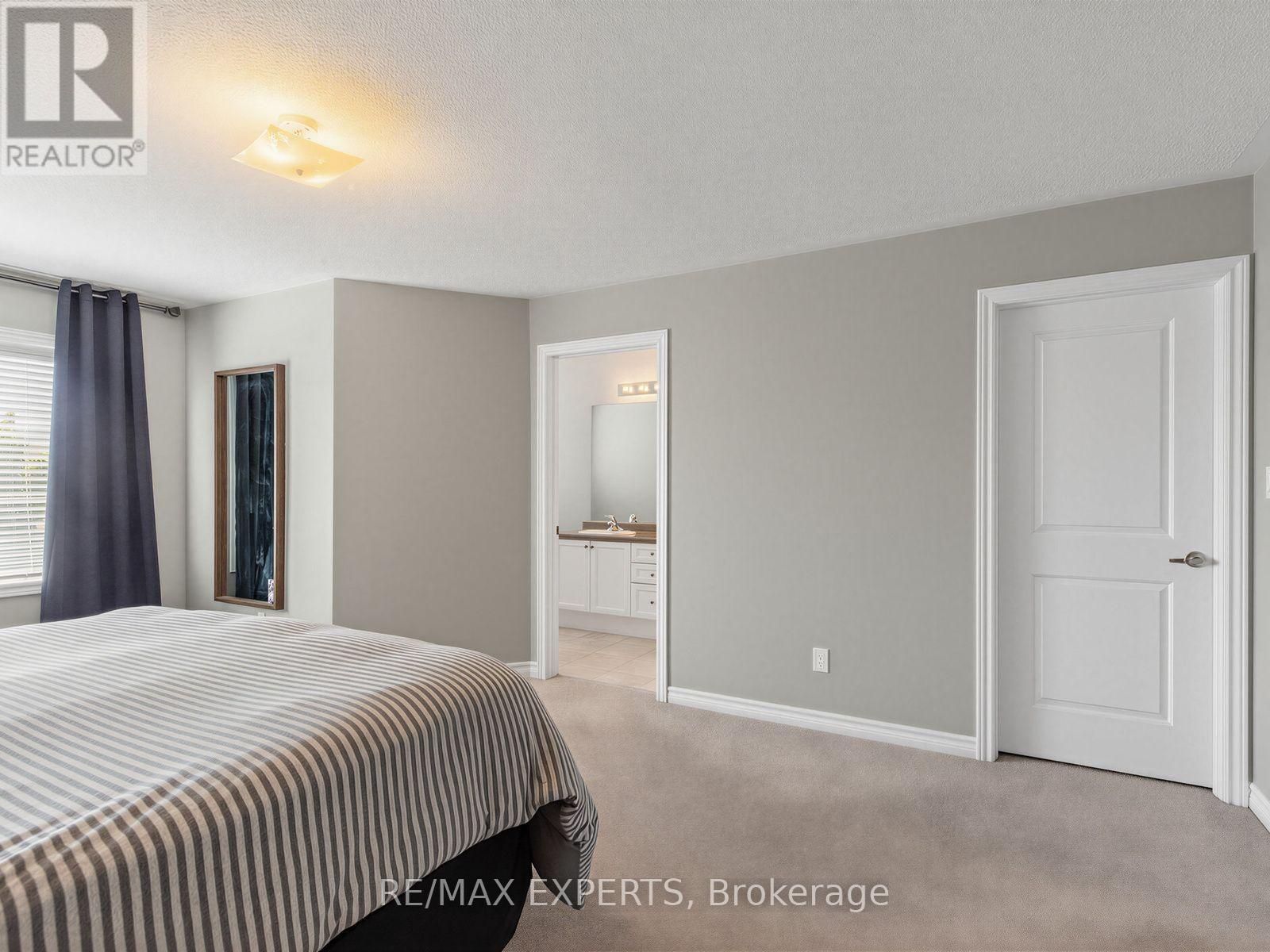 52 VEDETTE WAY - 18