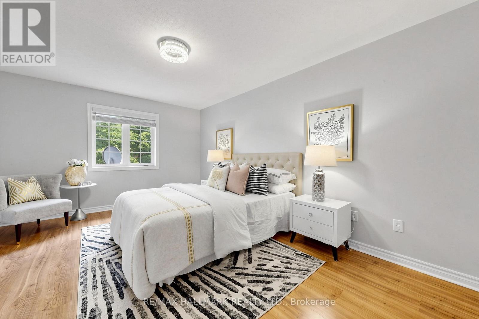 #222 23 OBSERVATORY LANE - 17