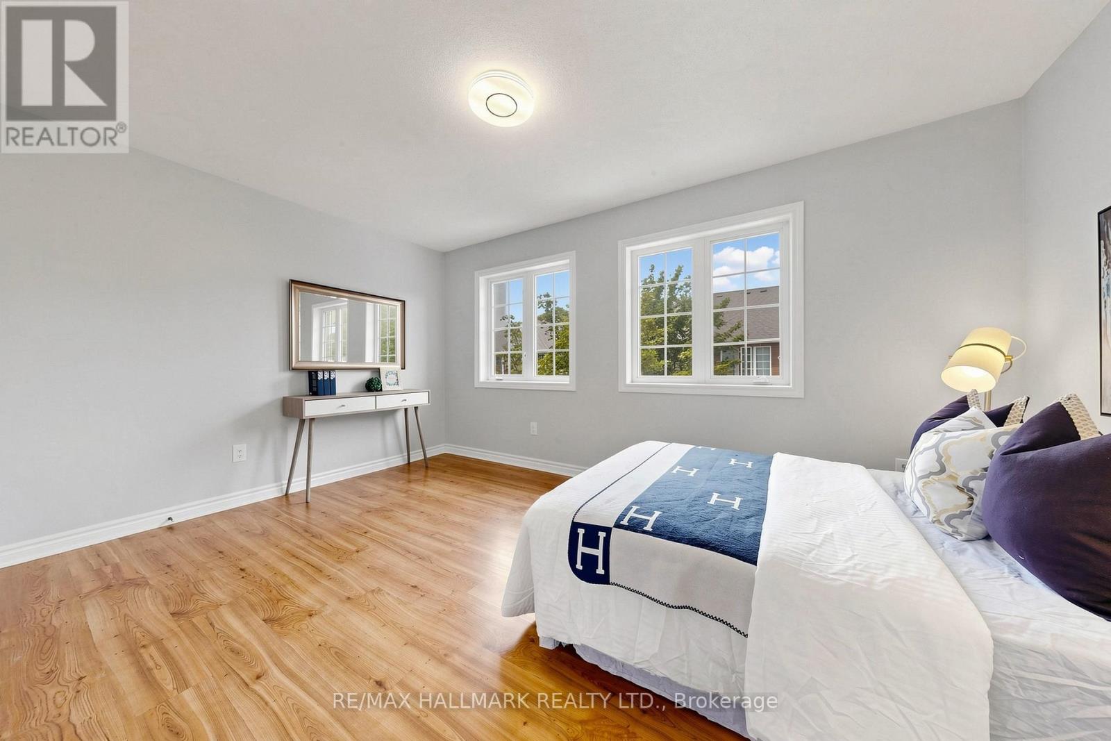 #222 23 OBSERVATORY LANE - 26