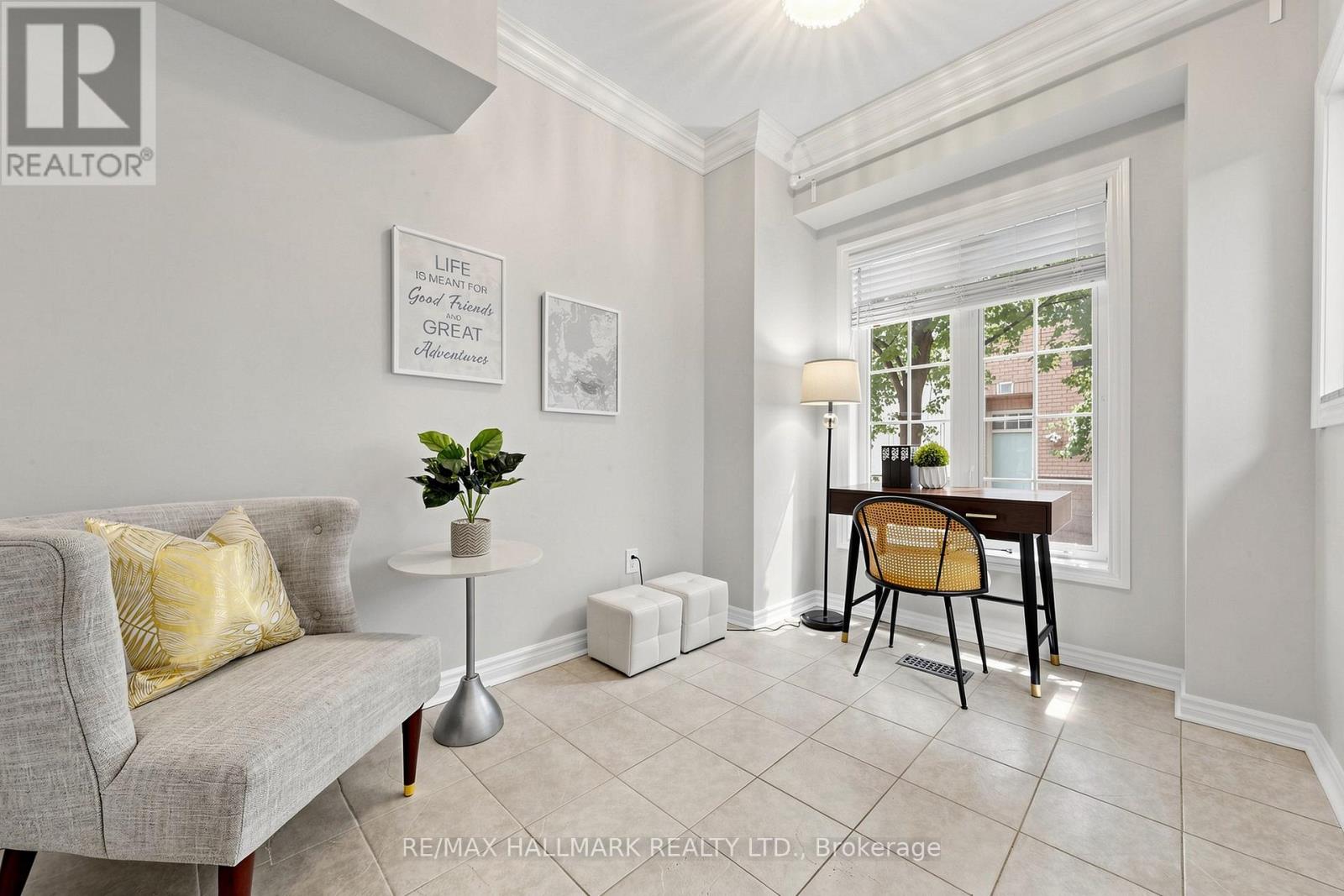 #222 23 OBSERVATORY LANE - 30