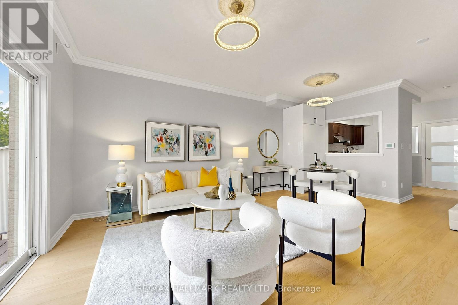 #222 23 OBSERVATORY LANE - 5