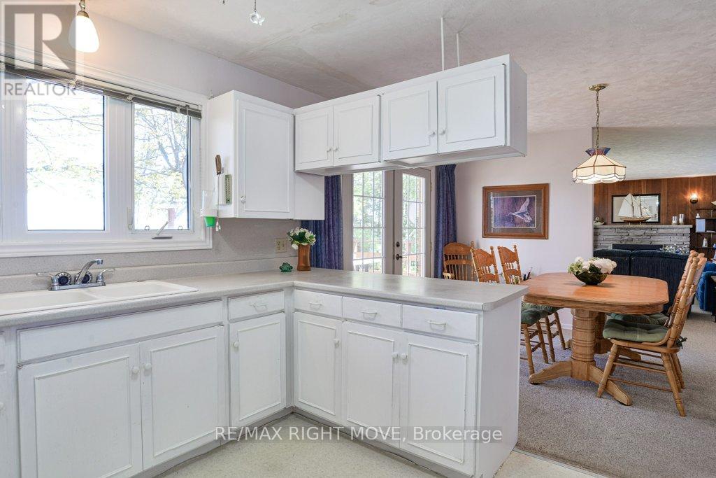 3877 WOOD AVENUE - 18