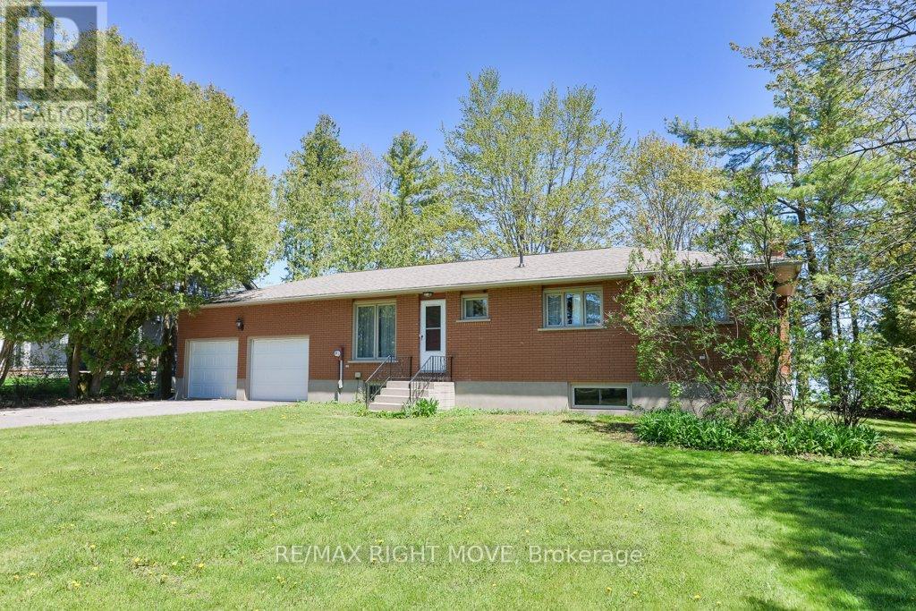 3877 WOOD AVENUE - 32