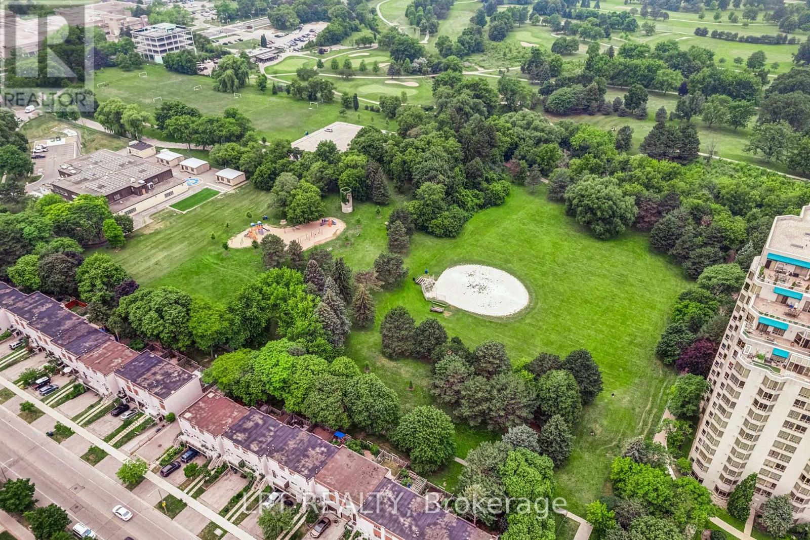 #216 115 BONIS AVENUE - 38