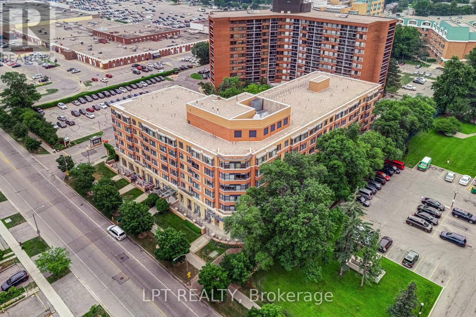 #216 115 BONIS AVENUE - 43