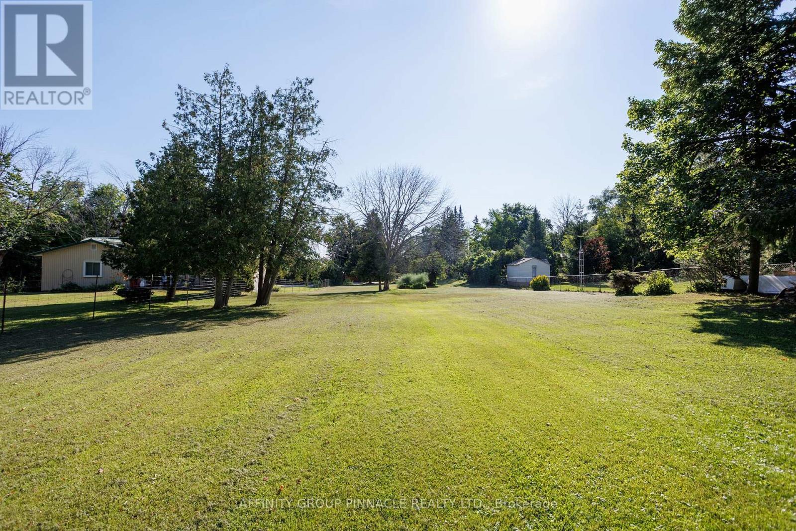LT 14 BUTTERNUT DRIVE