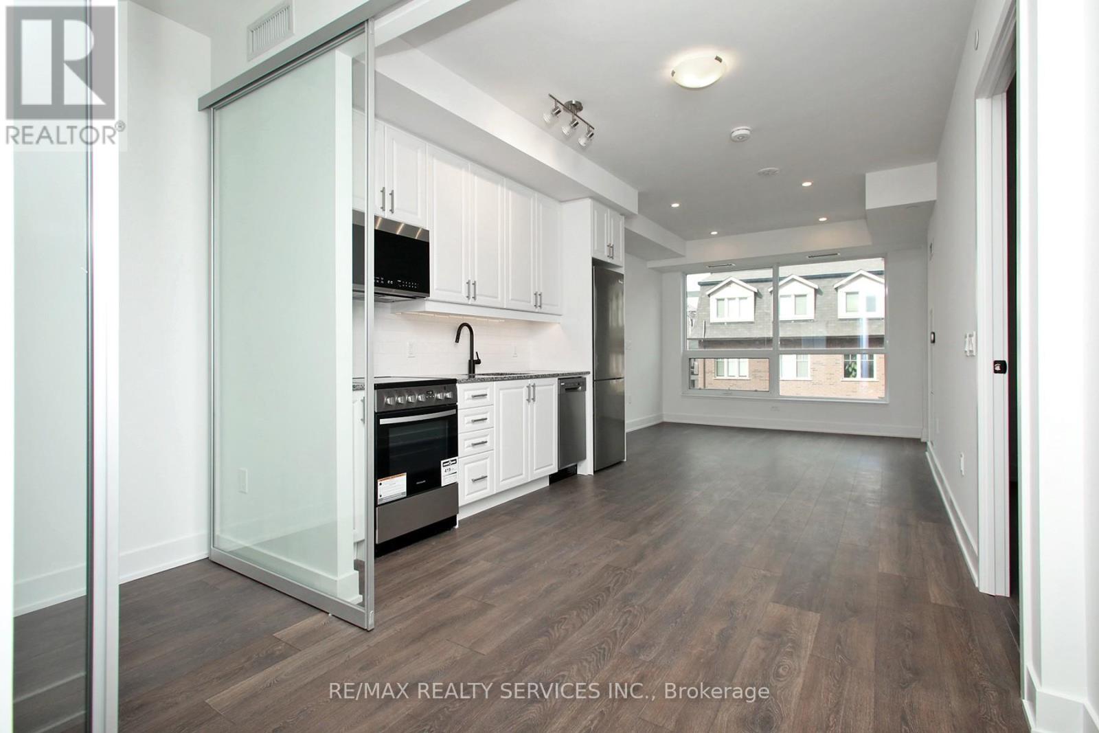 Large living/dining area