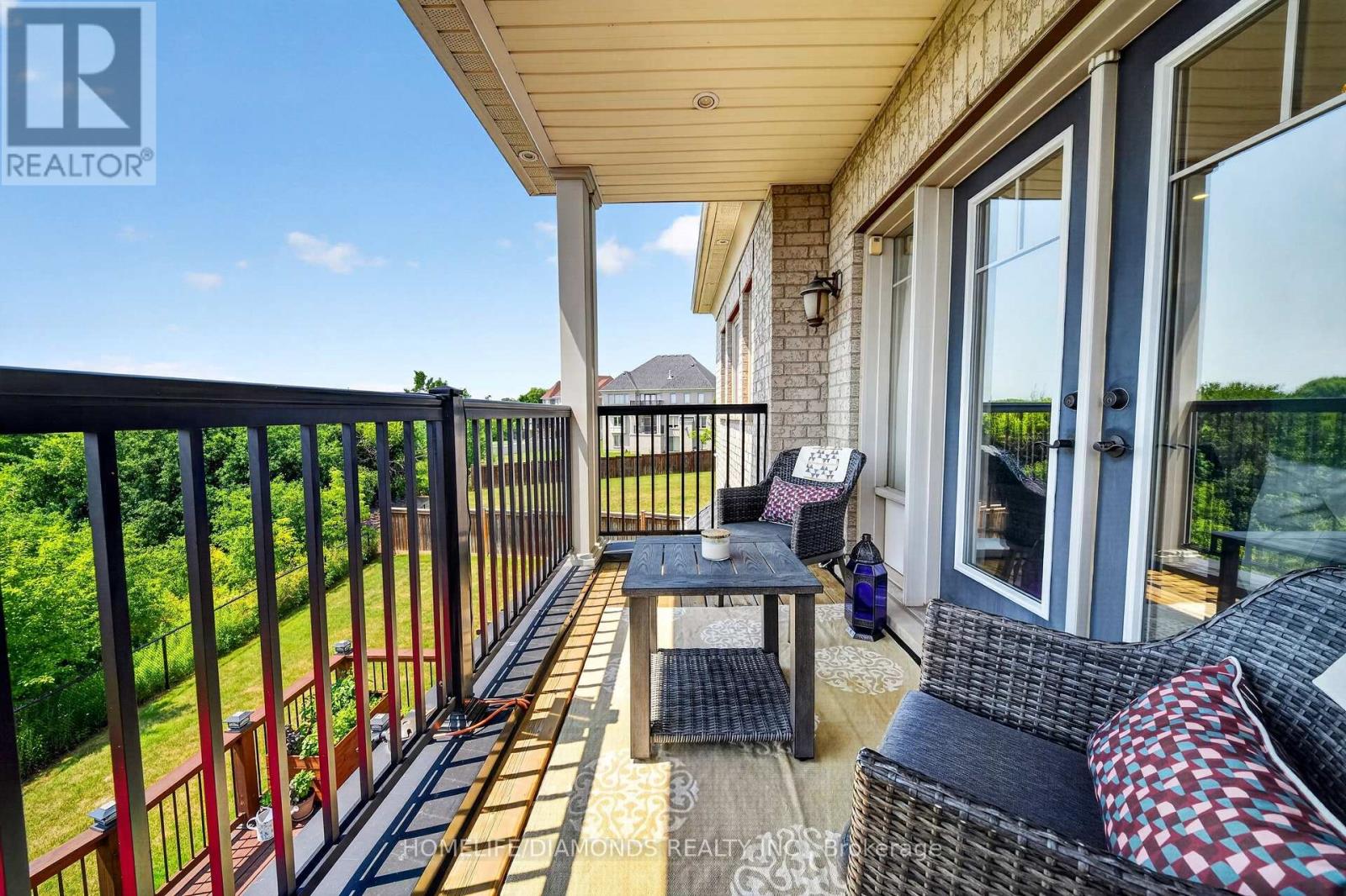 115 LATANIA BOULEVARD - 33
