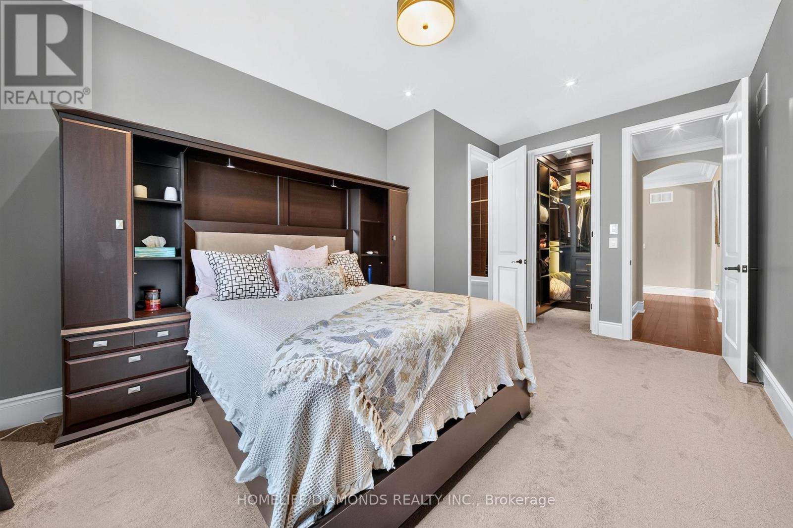 115 LATANIA BOULEVARD - 40