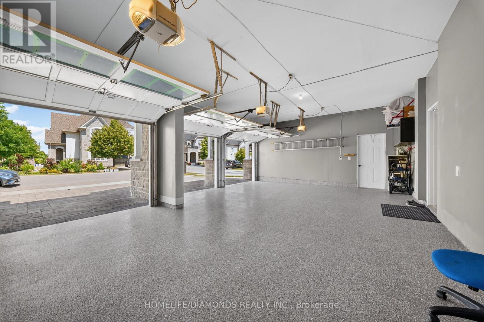 115 LATANIA BOULEVARD - 50