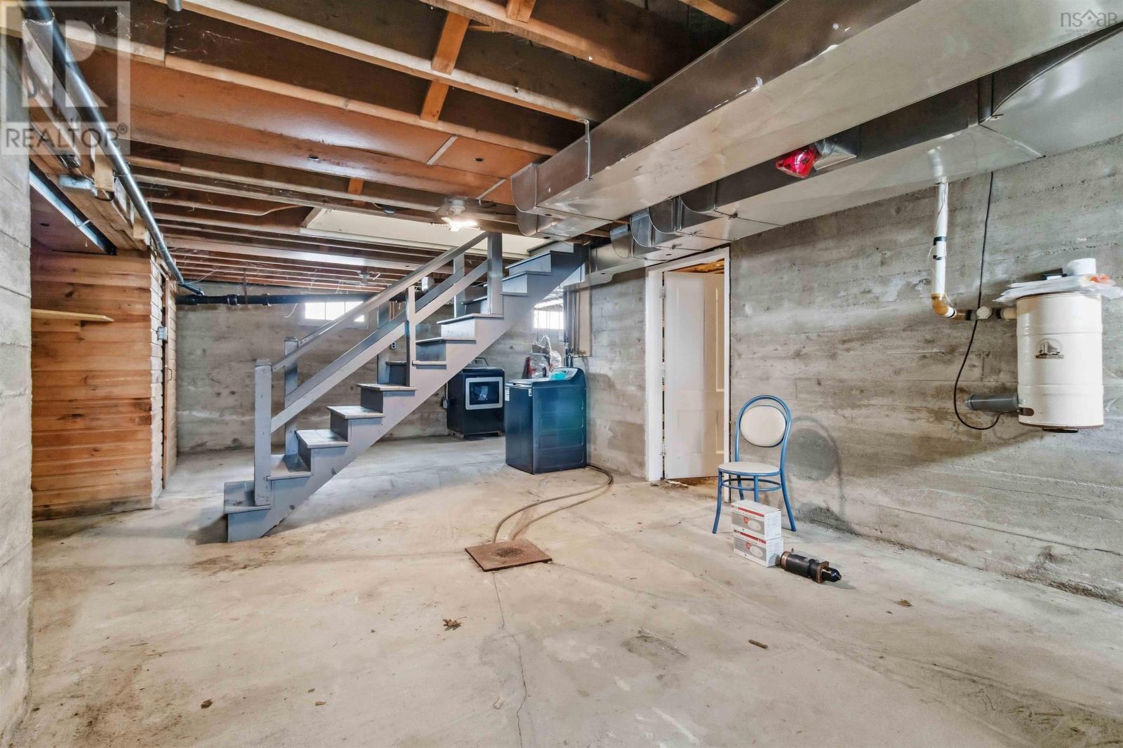 10 West Caledonia Road - 20