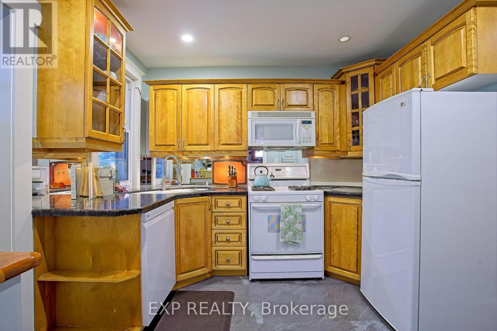 32 DALEWOOD CRESCENT - Image 16