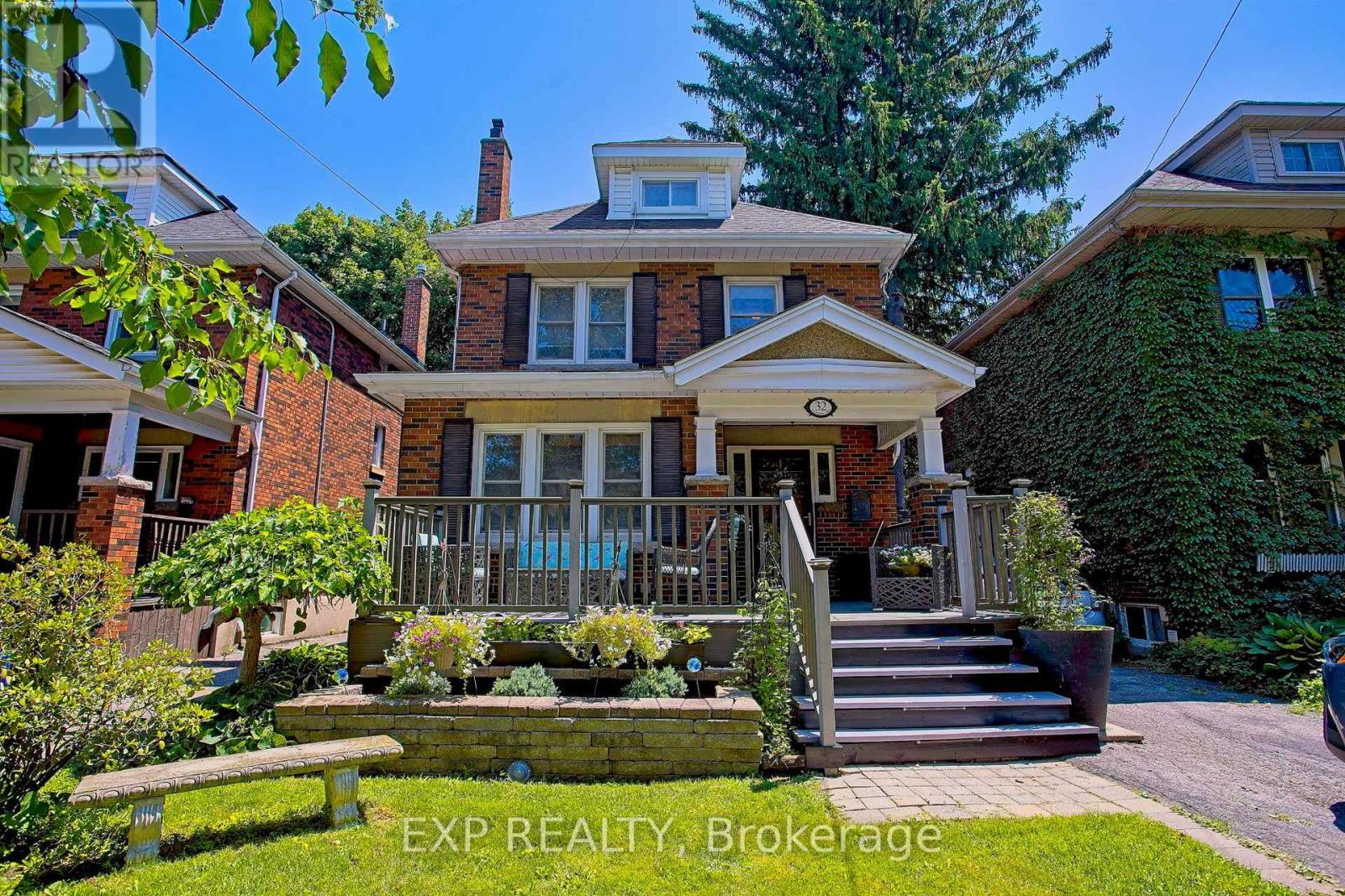32 DALEWOOD CRESCENT - Image 3