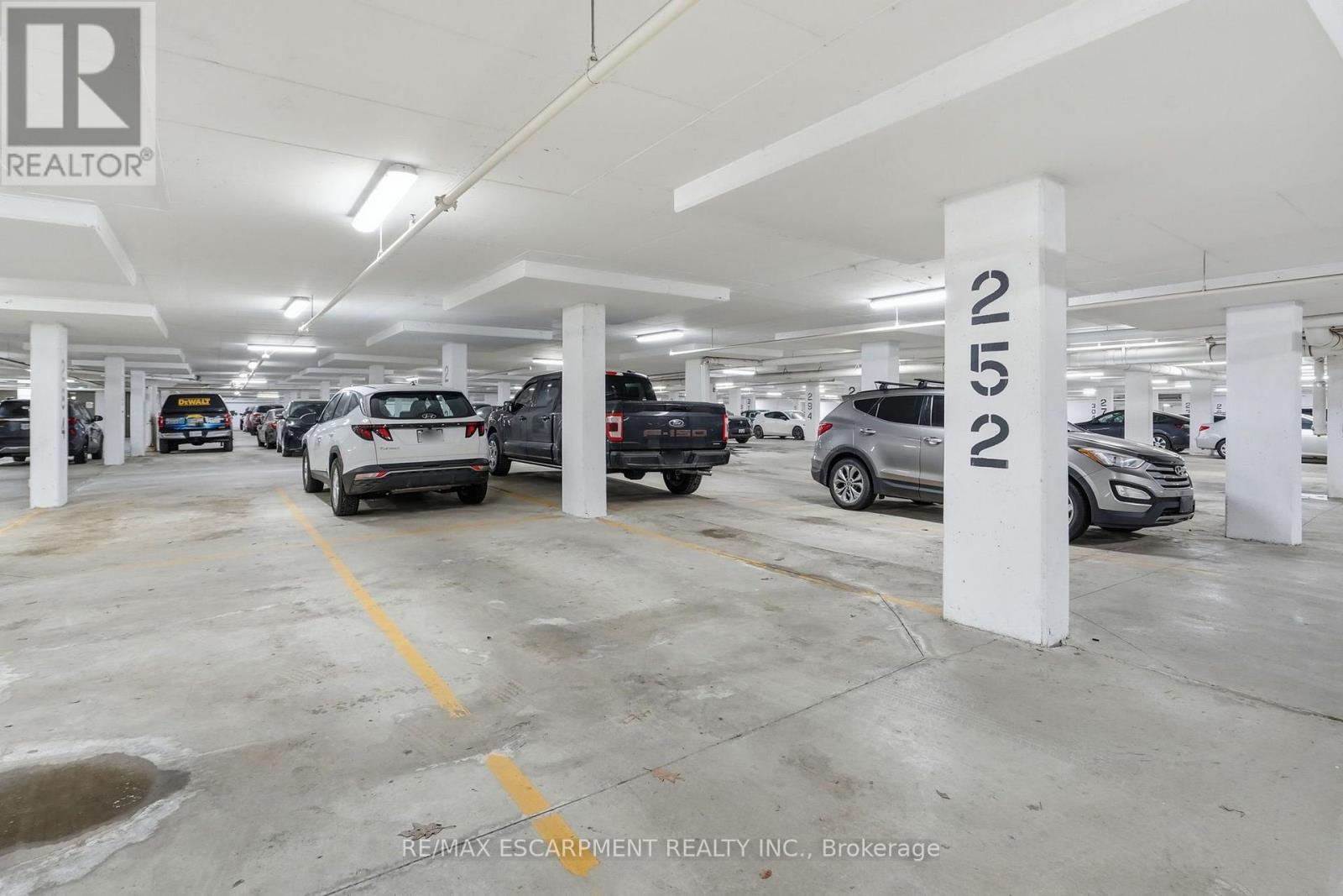 #102 125 SHOREVIEW PLACEWAY - 22