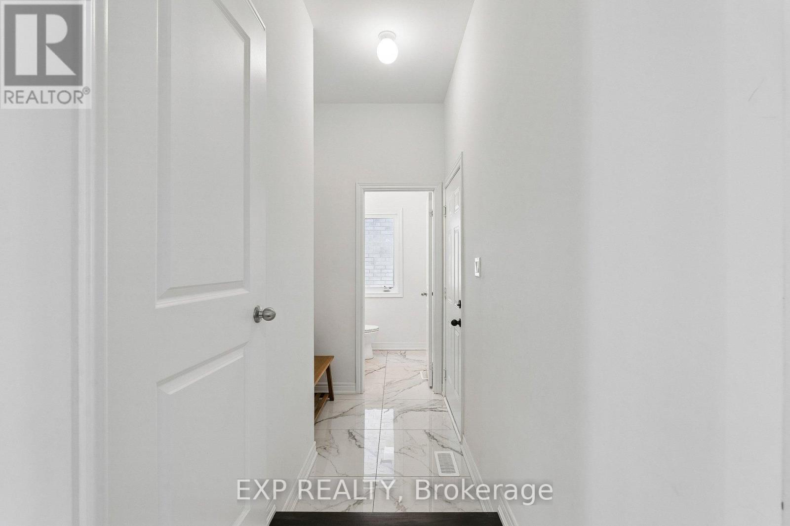 285 CHIPPEWA AVENUE - 23