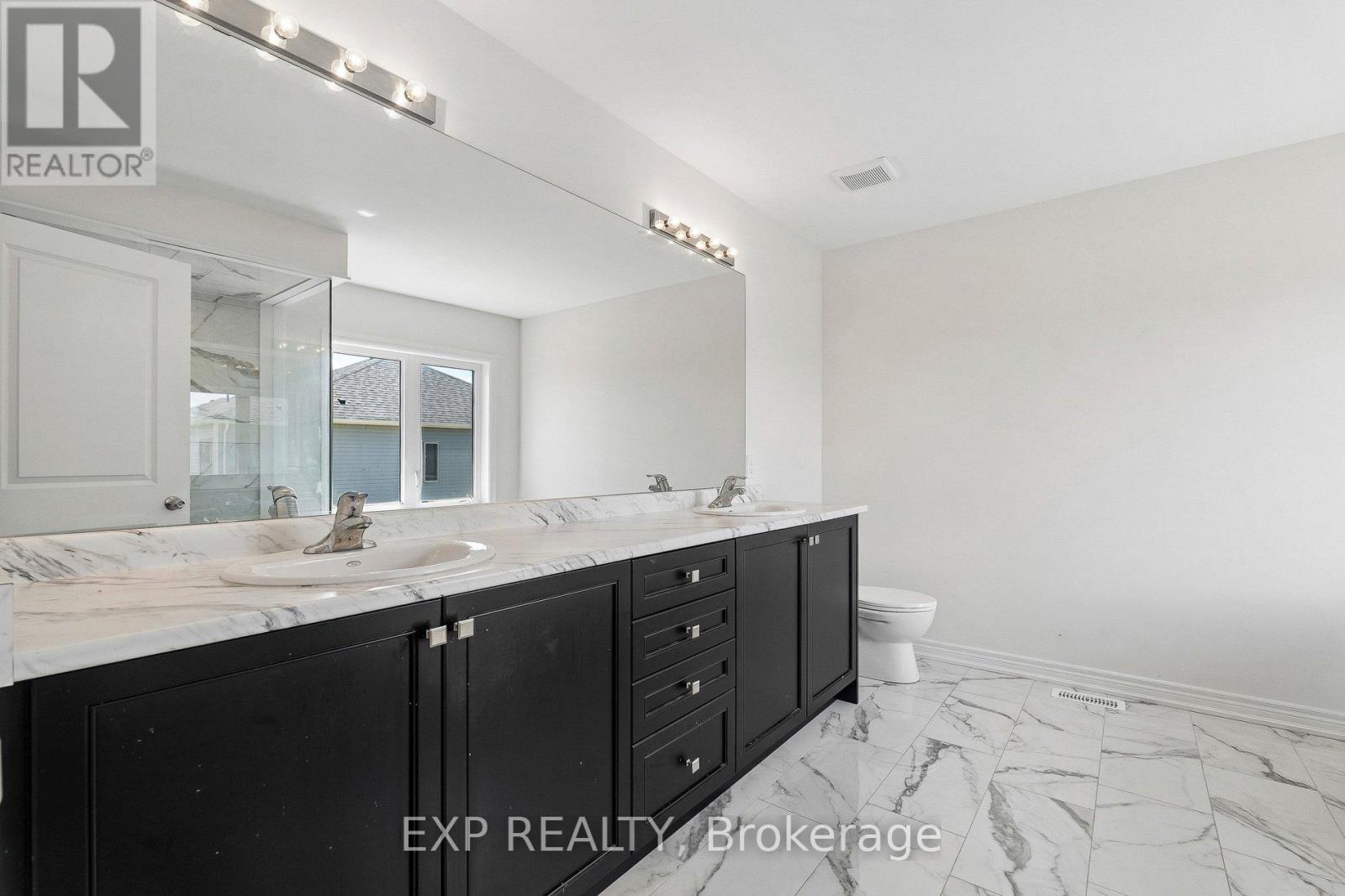 285 CHIPPEWA AVENUE - 40