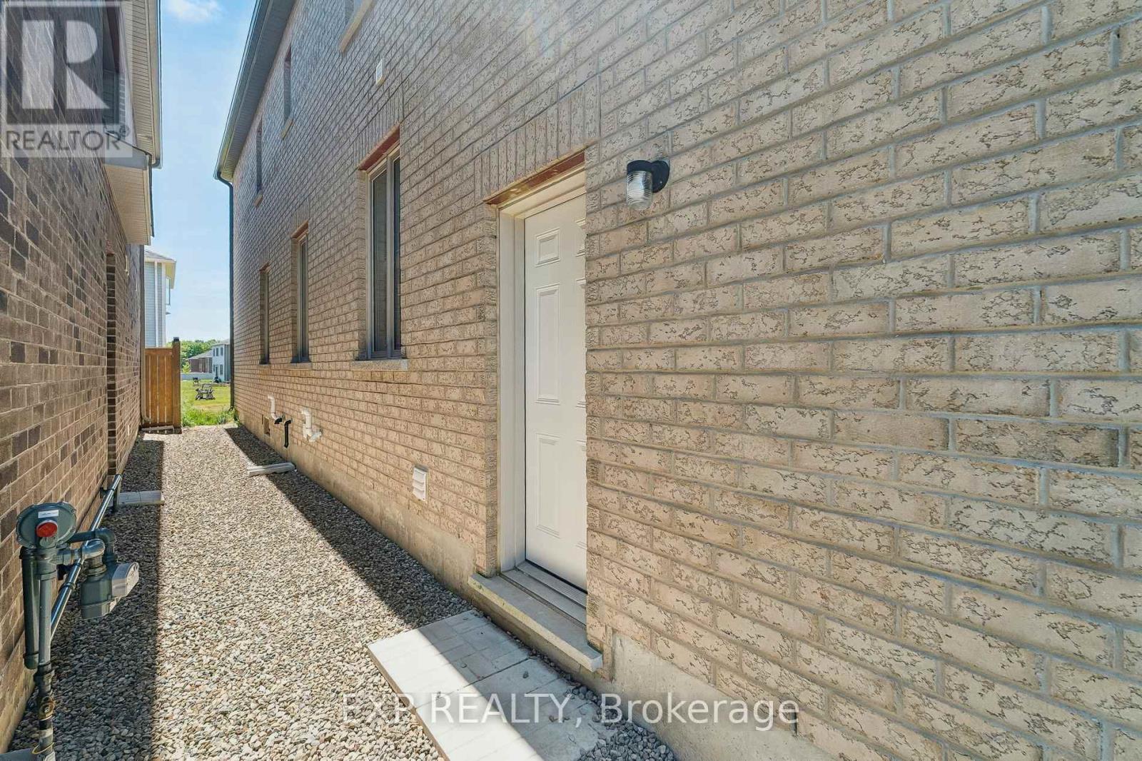 285 CHIPPEWA AVENUE - 47