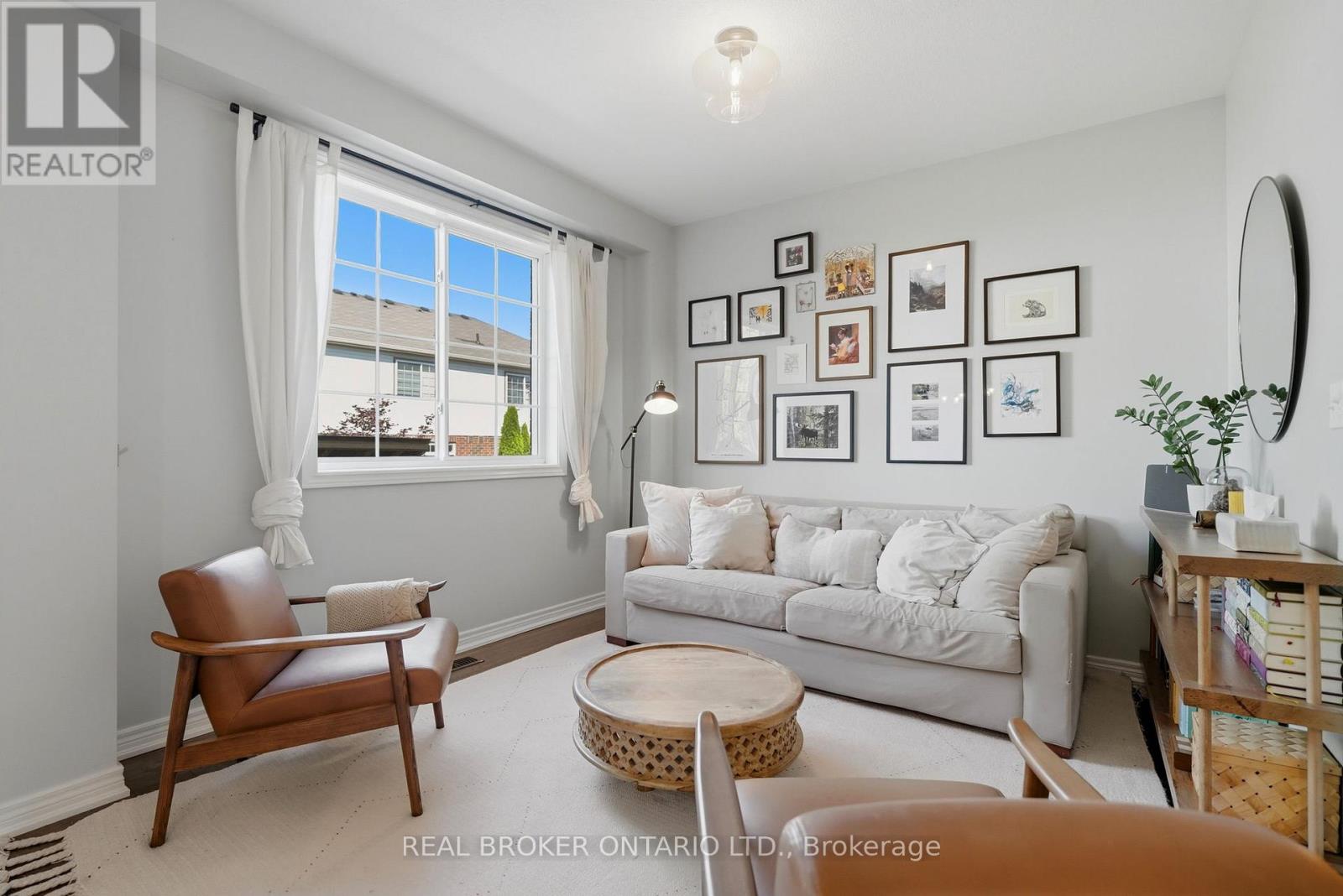 80 BOUSFIELD RISE - Image 16