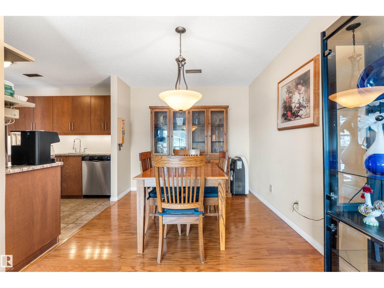 2324 151 AV NW NW - 10