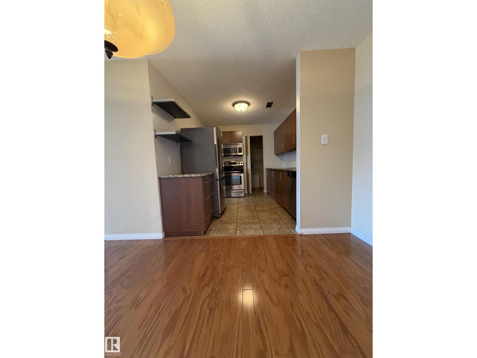 2324 151 AV NW NW - 40